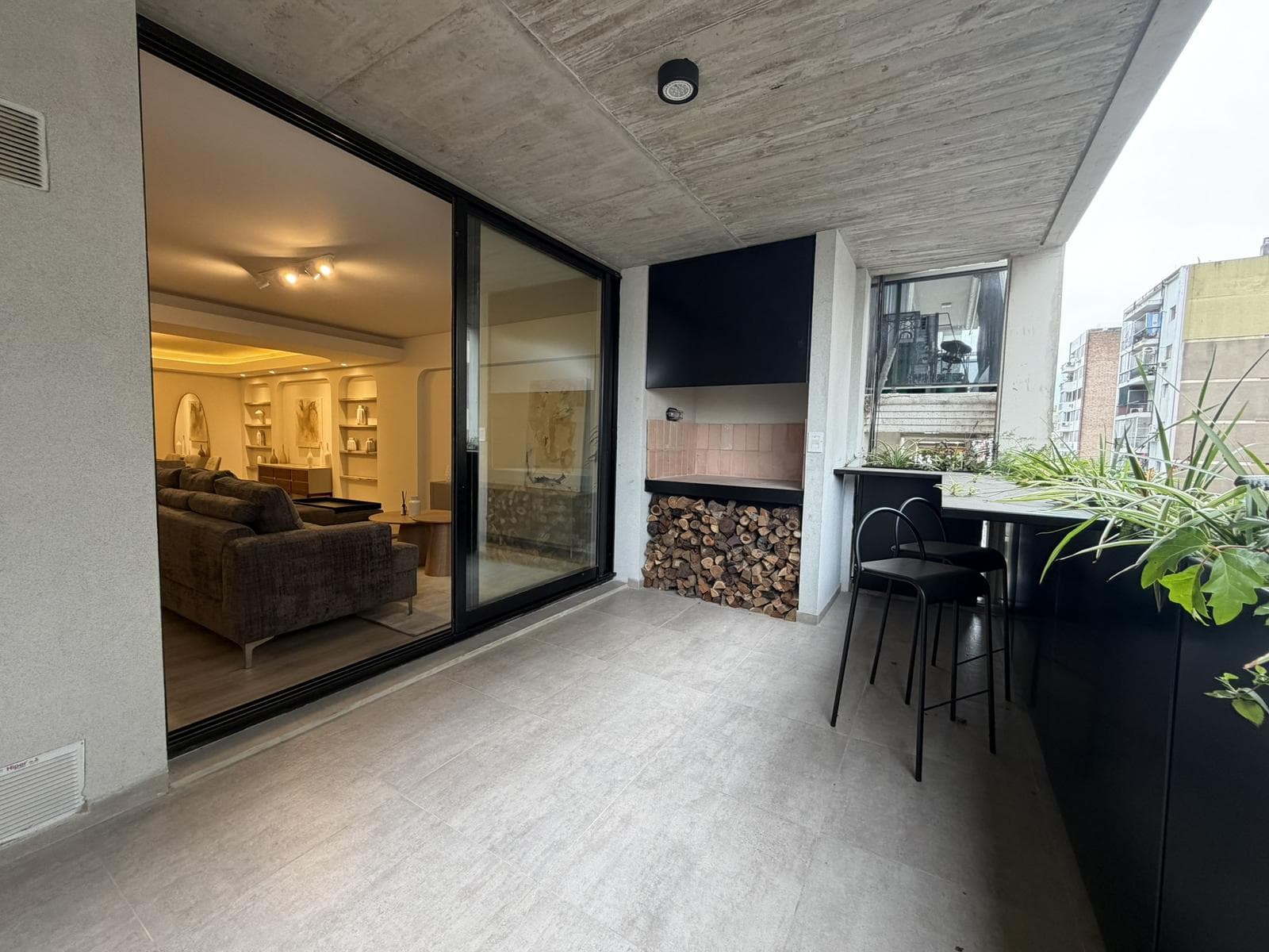 FOR SALE: 3-Bedroom Apartment in Downtown