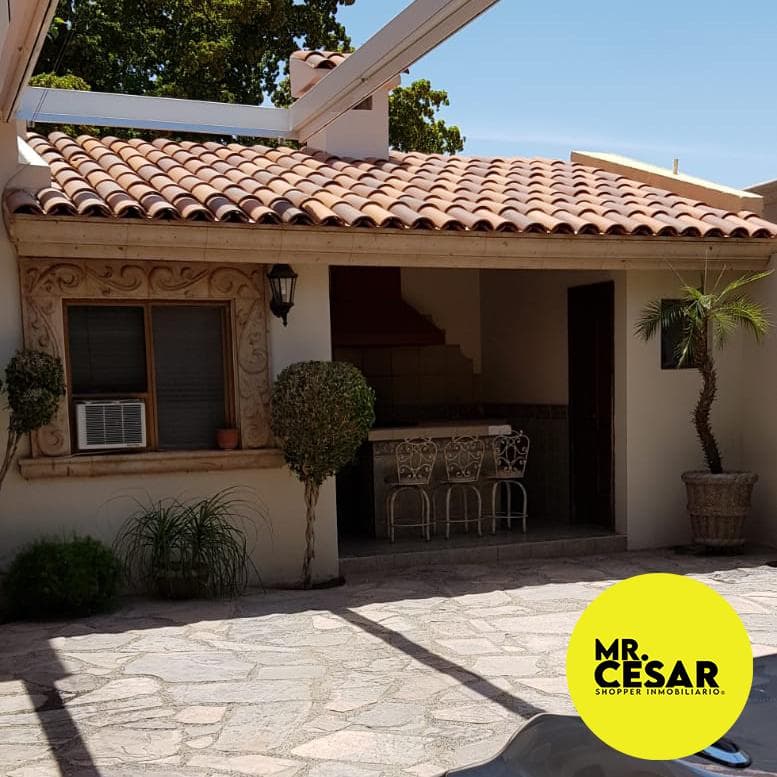 House for Sale in Los Sabinos Residencial Al Norte on Morelos Boulevard