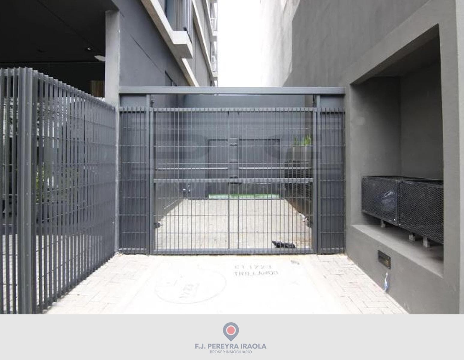 Permanent Parking Space for Sale in Olivos, Vicente López, Northern Area