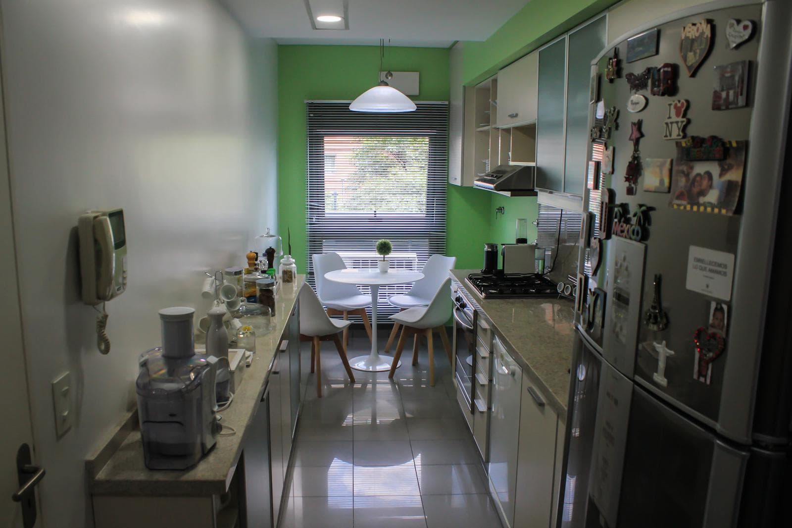 Departamento en Alquiler de 4 ambientes amoblado con cochera en Puerto Madero !!!Impecable estado
