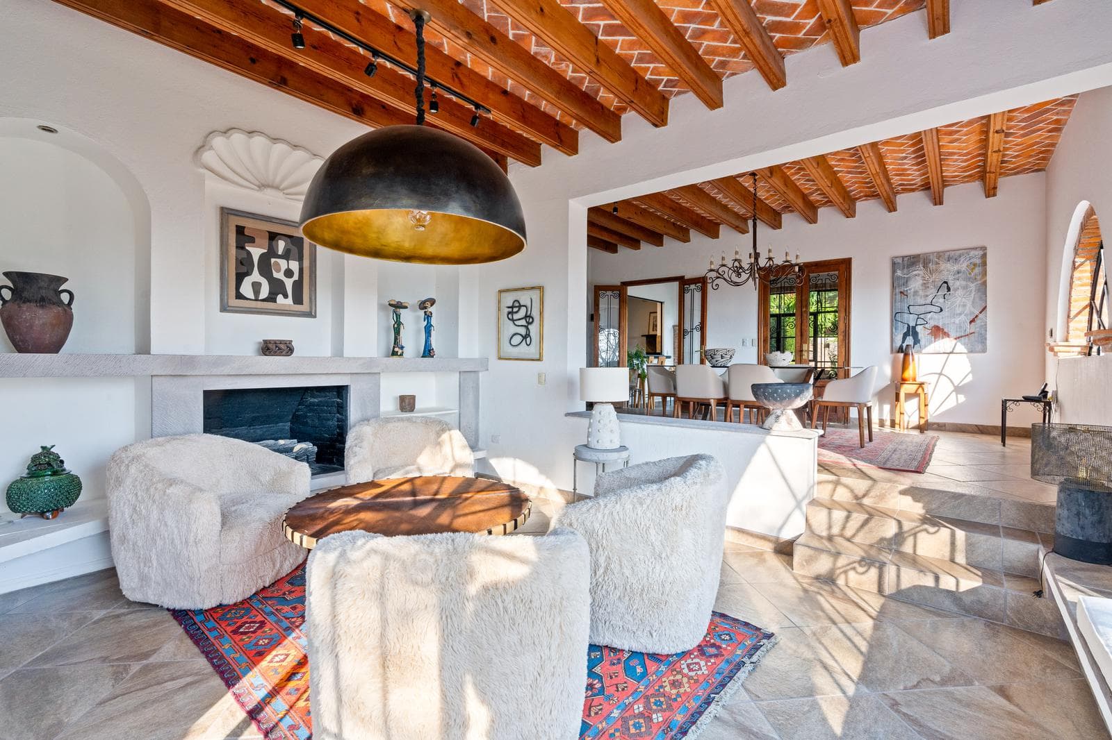 House for Sale in Downtown San Miguel de Allende with Terraces, Garden, Guest House, and Parking