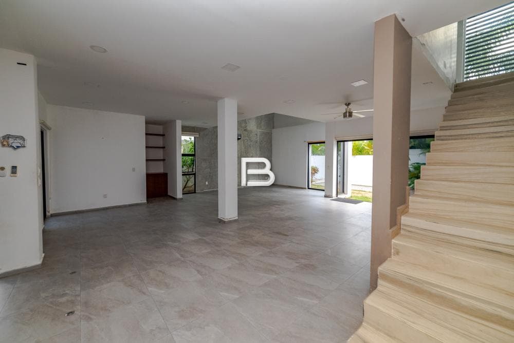 Lagos Del Sol House for Sale