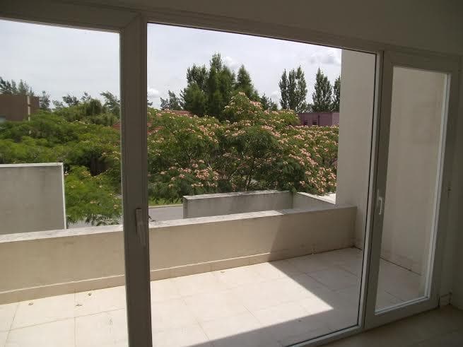 Summer rental home in Santa Bárbara, 4 bedrooms, inner lot Dec. 27–Jan. 31, 27