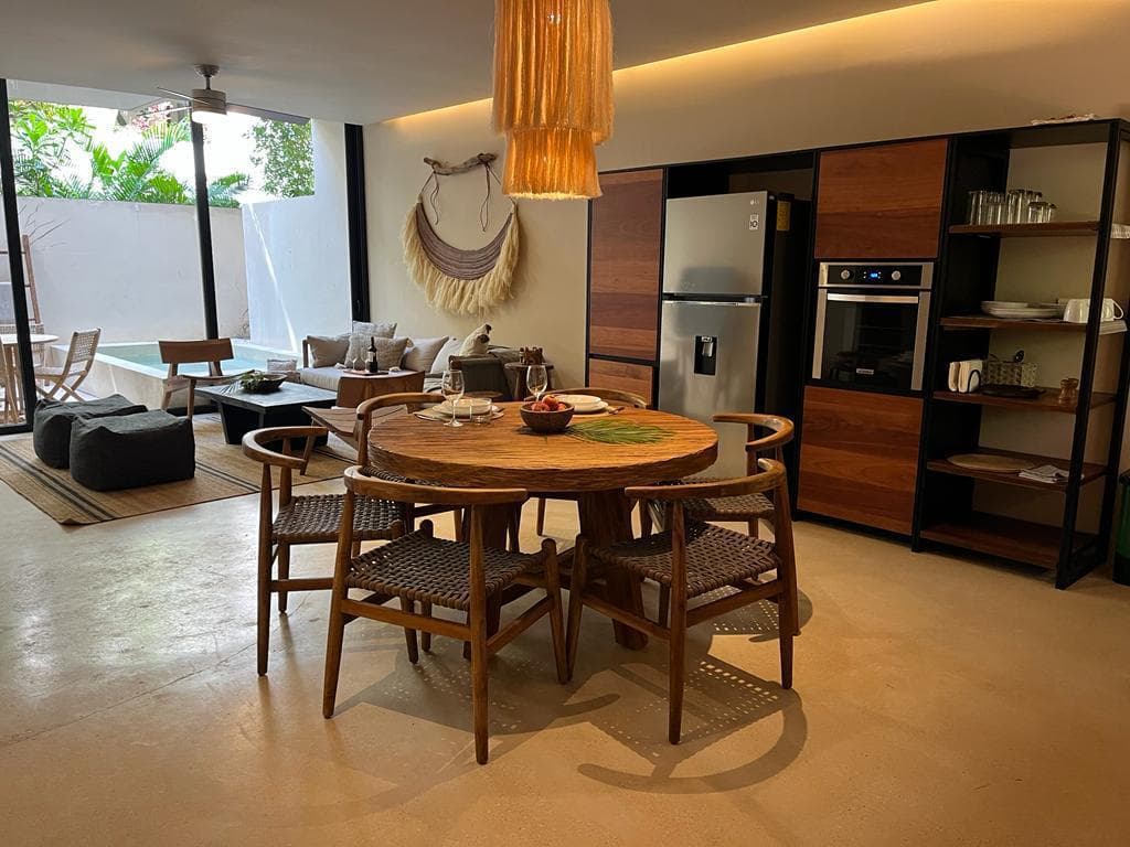 FURNISHED APARTMENT FOR SALE IN TULUM, IDEAL FOR VACATION INVESTMENT AND HIGH CAPITAL APPRECIATION