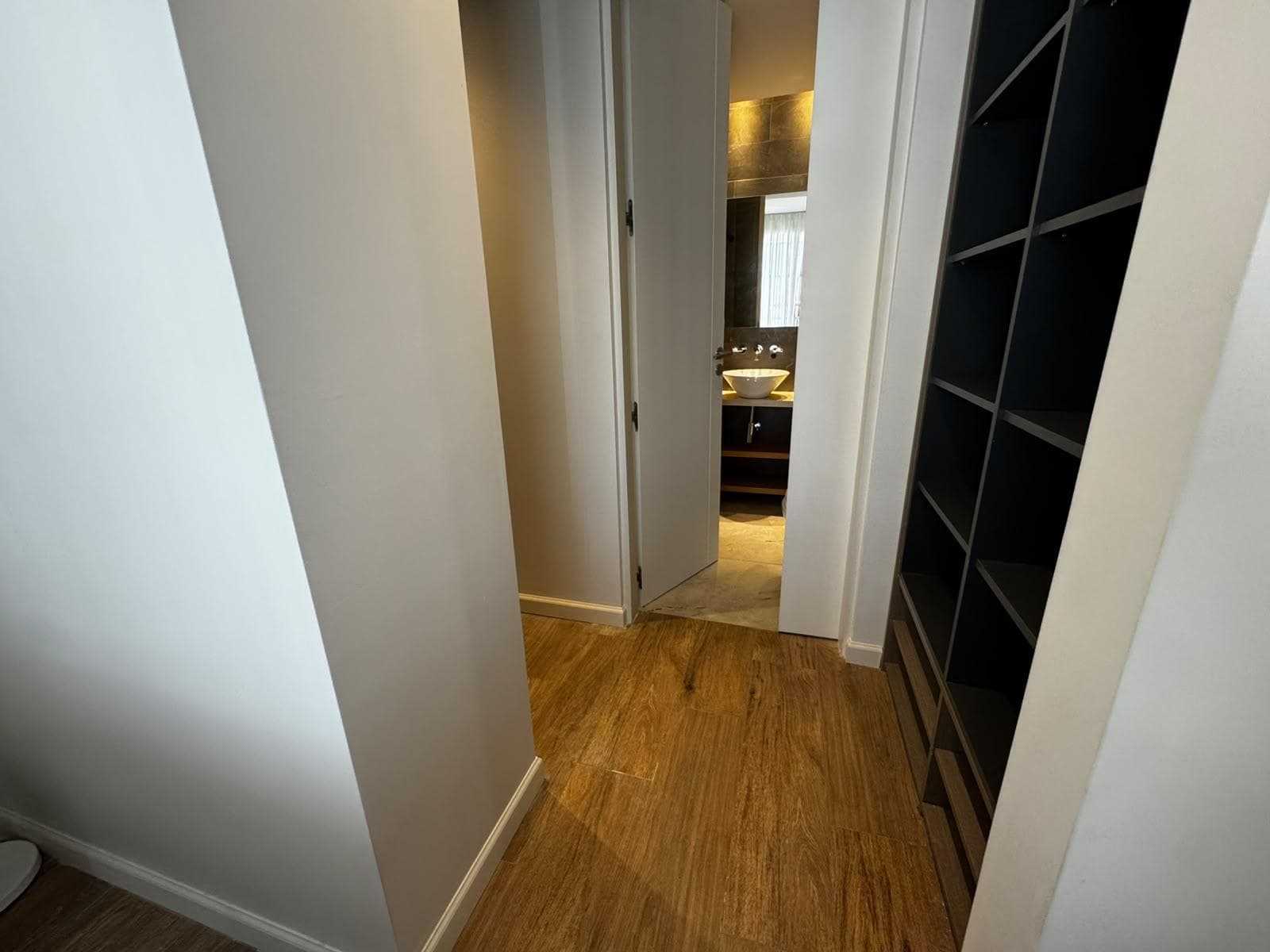 4-room duplex apartment for sale. Private terrace. Villa del Parque