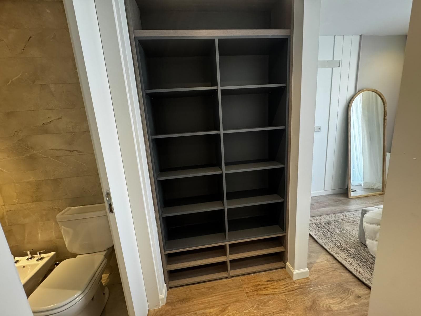 4-room duplex apartment for sale. Private terrace. Villa del Parque