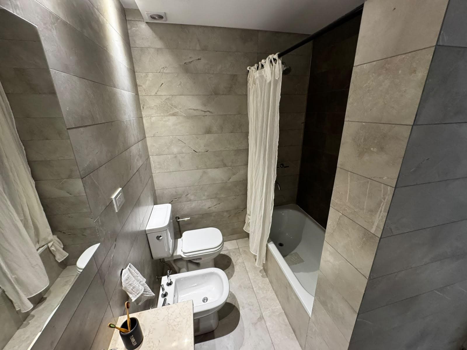 4-room duplex apartment for sale. Private terrace. Villa del Parque