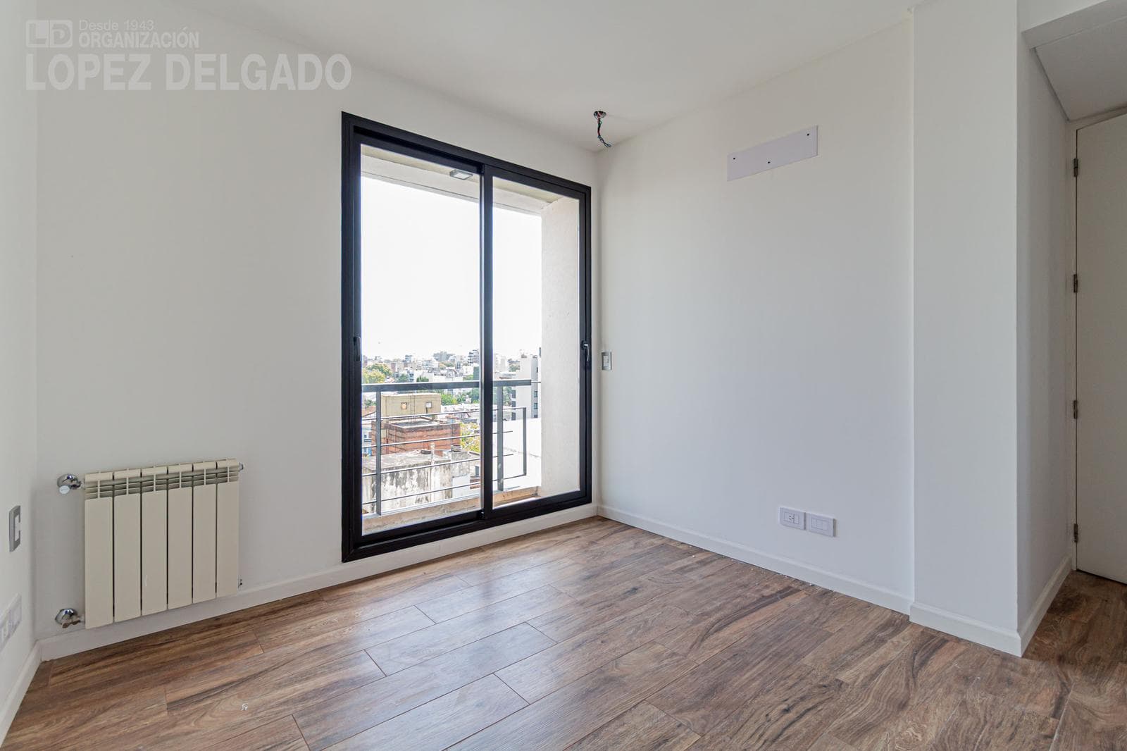 Brand-new 3-room apartment with its own terrace