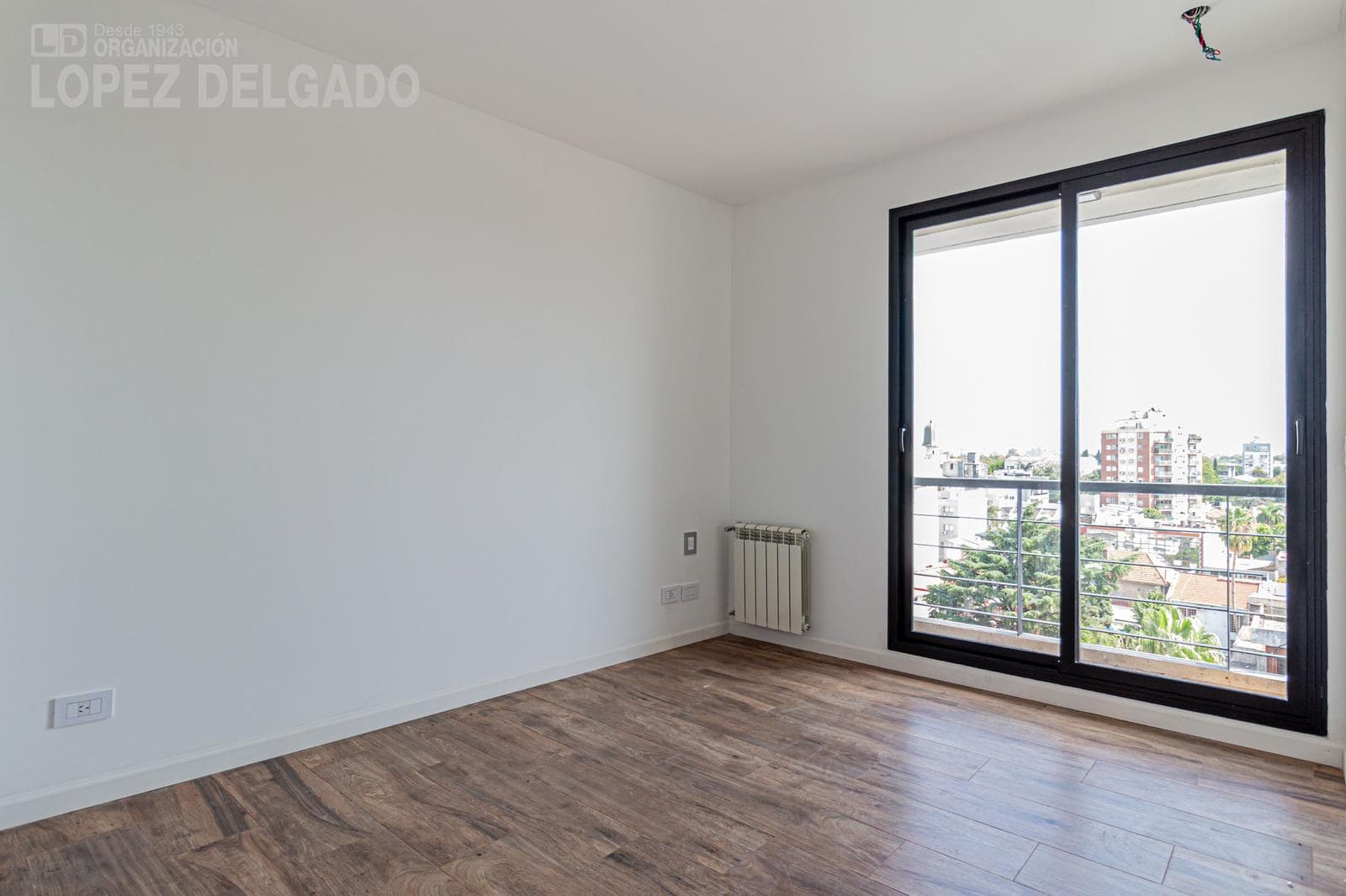 Brand-new 3-room apartment with its own terrace