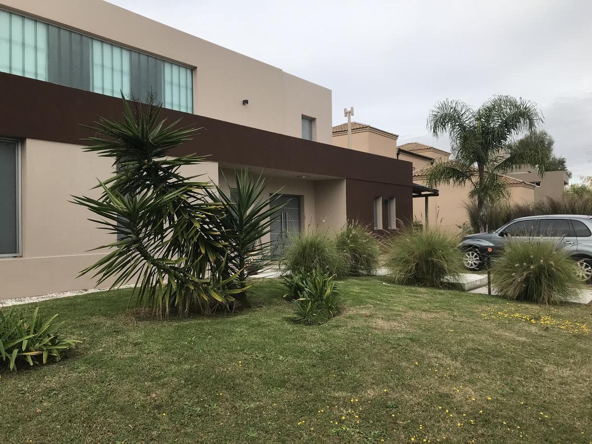 House for Sale on the Water in the El Encuentro Gated Community