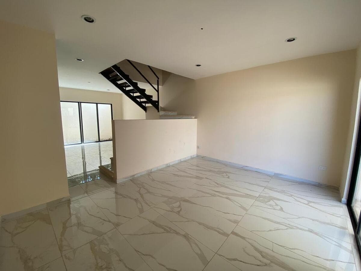Townhouse in Chuburná de Hidalgo, within the city of Mérida