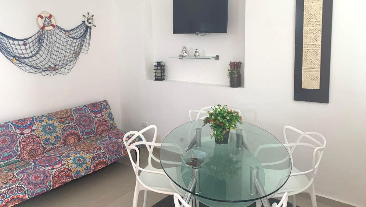 2-BEDROOM APARTMENT FOR SALE WITH OCEAN VIEWS FROM THE ROOFTOP IN PLAYA DEL CARMEN