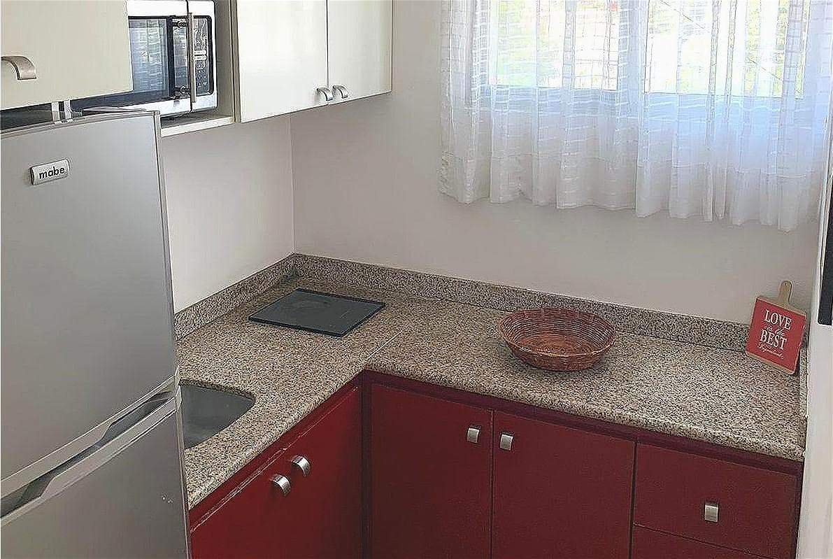 2-BEDROOM APARTMENT FOR SALE WITH OCEAN VIEWS FROM THE ROOFTOP IN PLAYA DEL CARMEN
