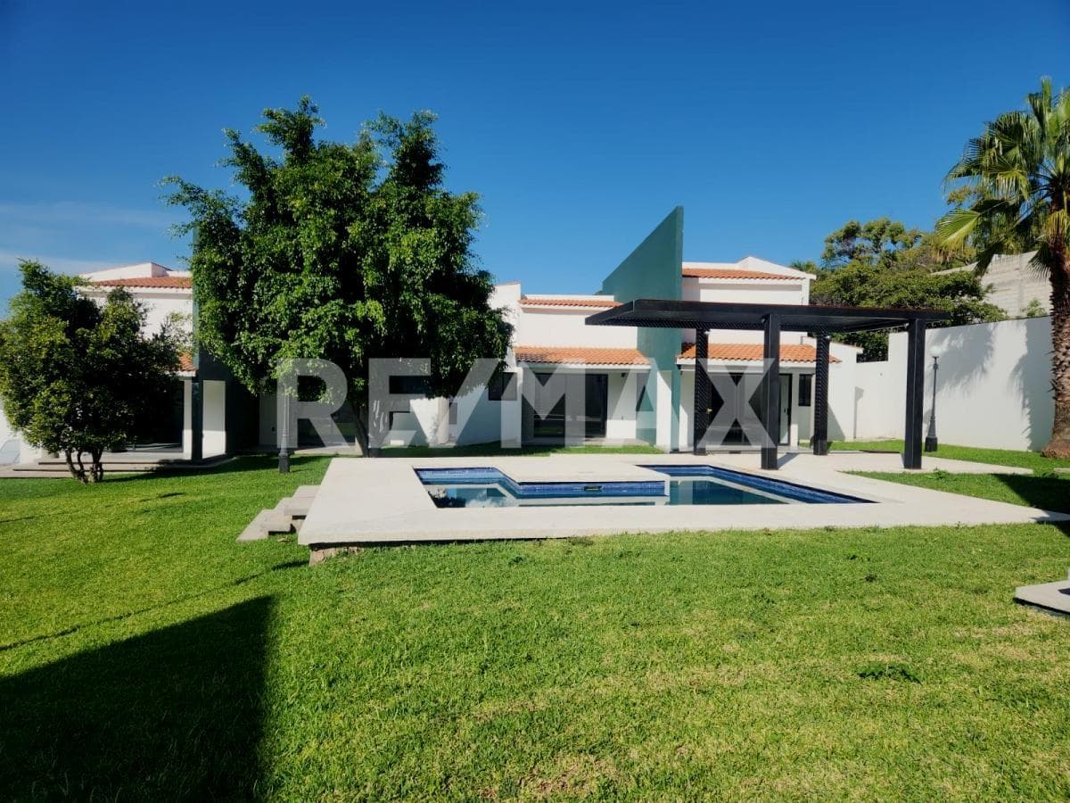 House for Sale in Morelos, Tlayacapan