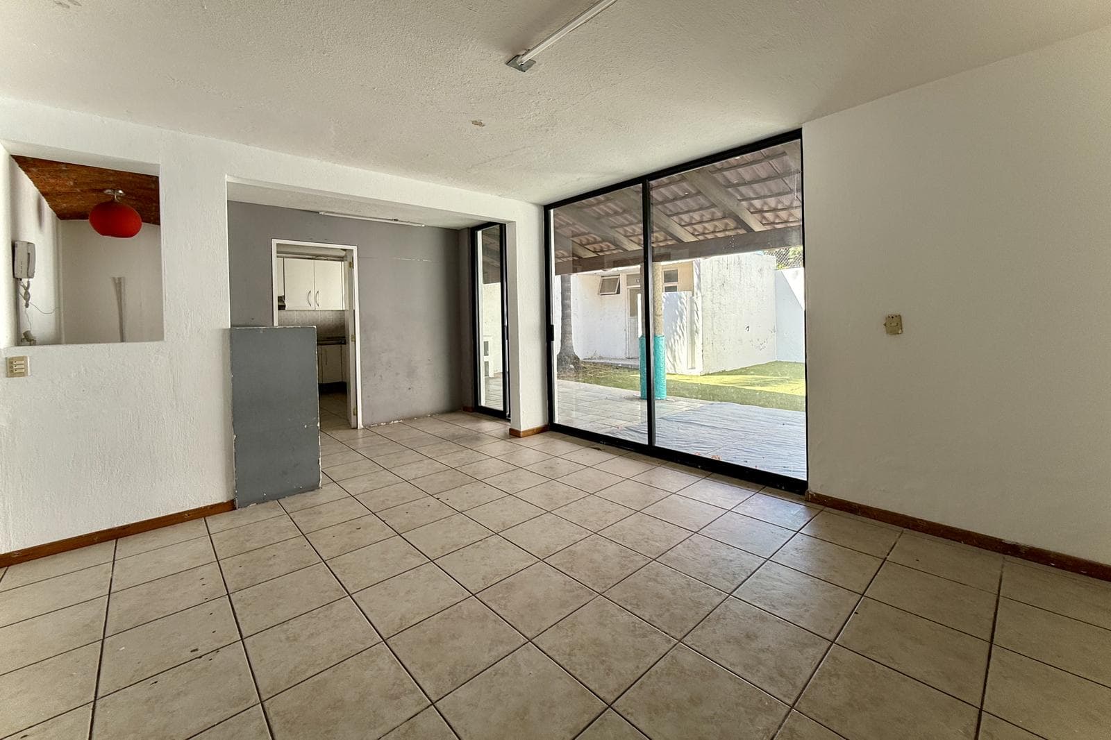 House for Sale in Col. Providencia, Guadalajara, Jalisco.