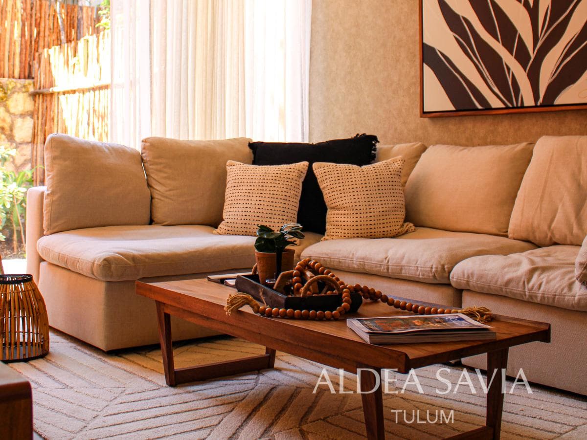 House for Sale: 2 Bedrooms, Garden Av. 5 Norte, R-12, Aldea Savia, Tulum