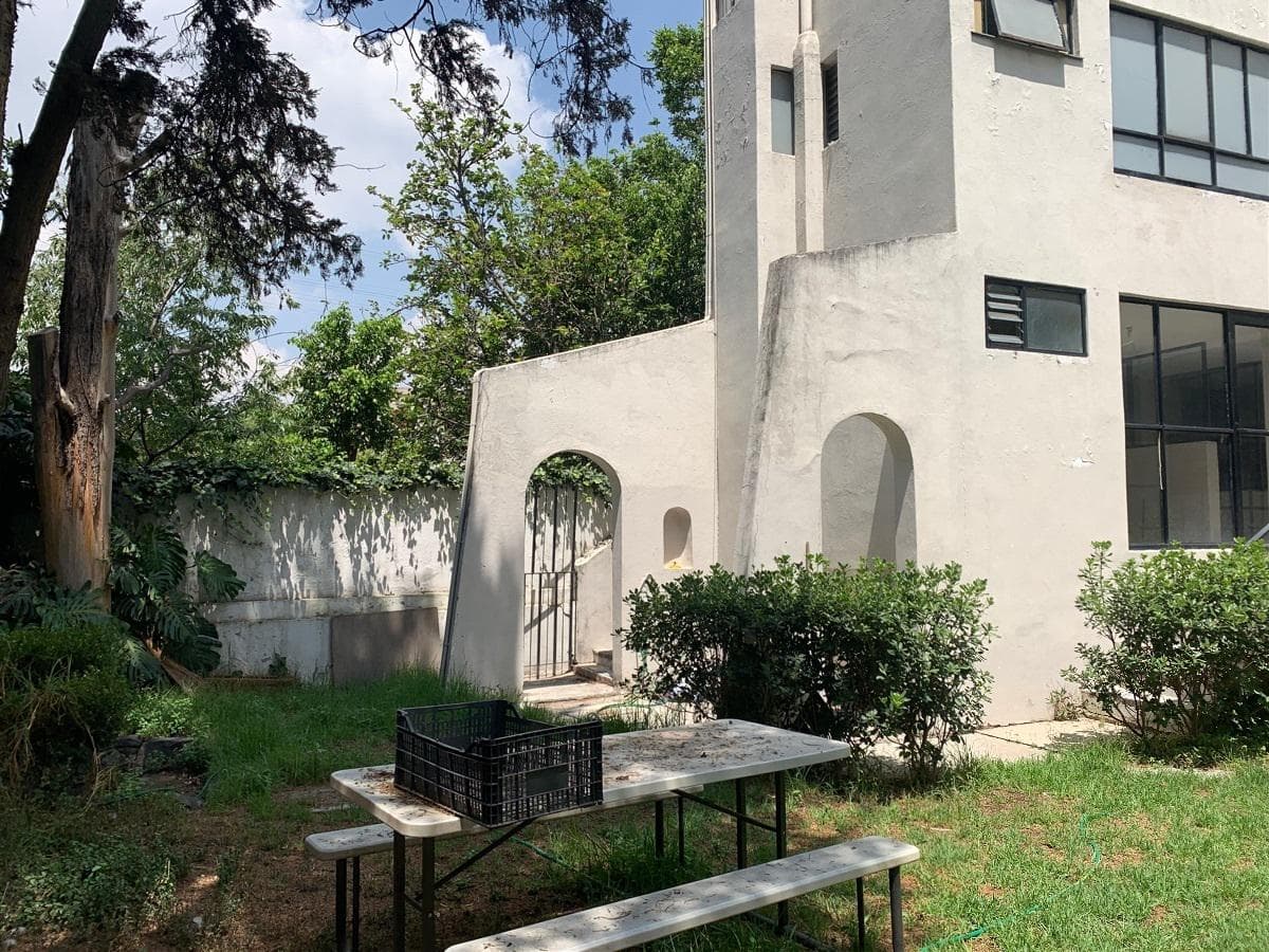 Land for Sale with House in Tecamachalco