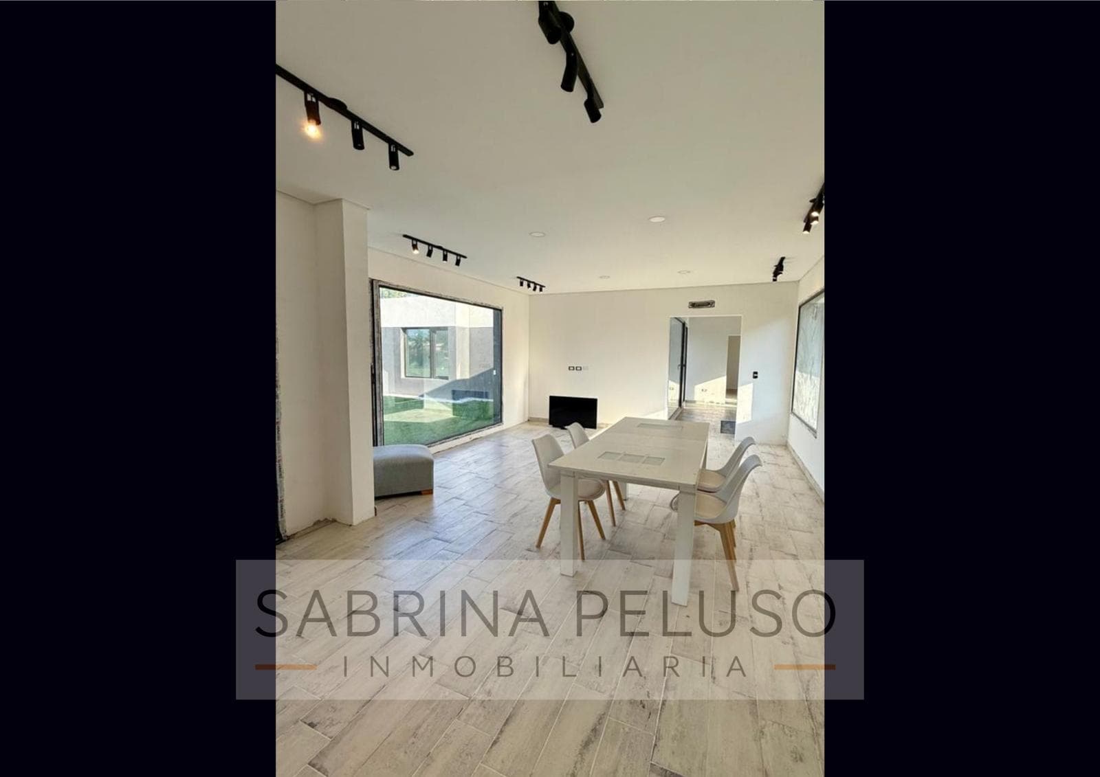 FOR SALE: 4-room house in Club de Campo La Elina, Luján Region
