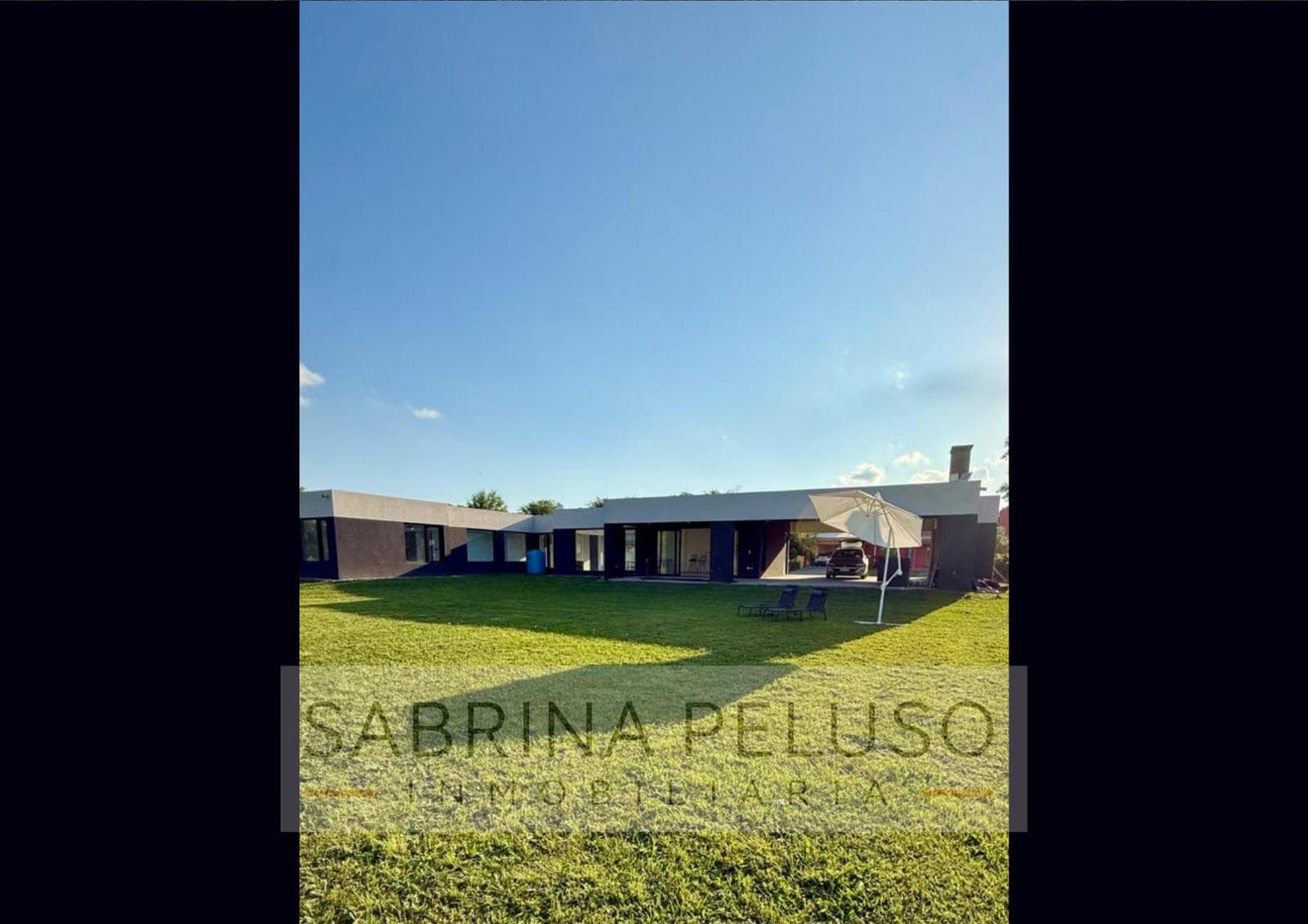 FOR SALE: 4-room house in Club de Campo La Elina, Luján Region