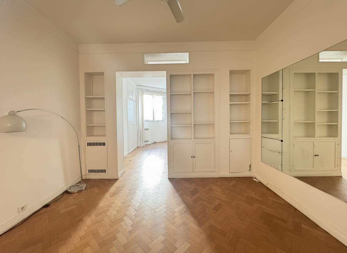 A beautiful two-room apartment with furniture in Recoleta