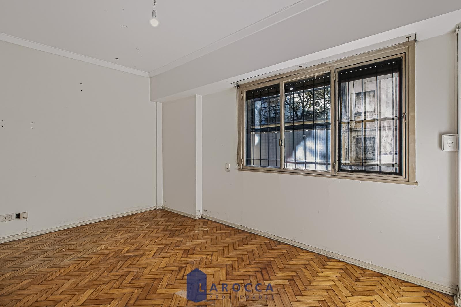 APARTMENT - FOR SALE - RECOLETA - 2 ROOMS - PATIO - SUITABLE FOR PROFESSIONALS