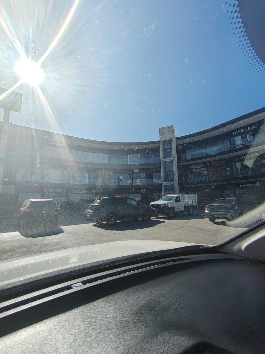 Commercial Space for Rent in Dominio Cumbres