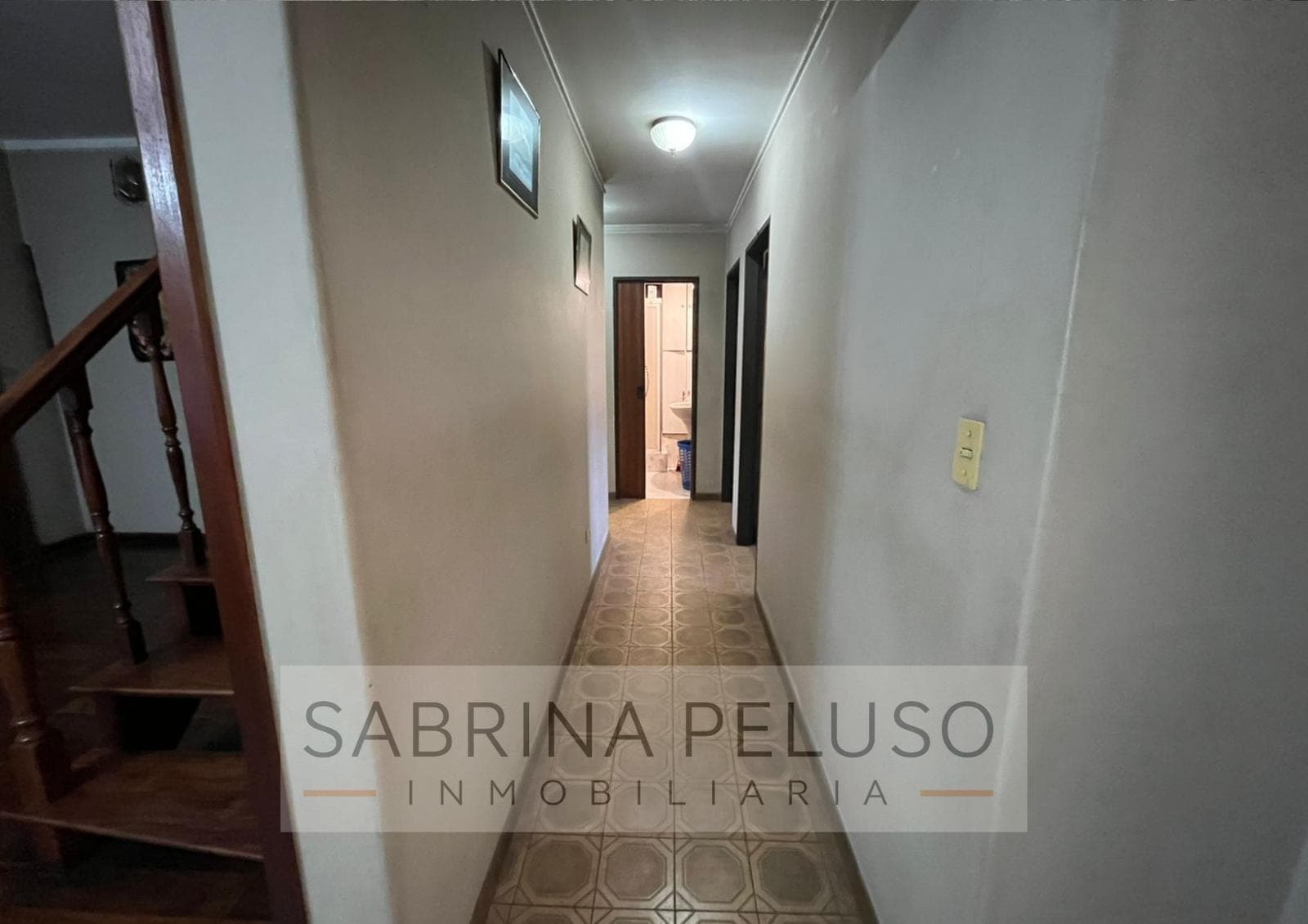 House for Sale: 5 Rooms, Moreno Downtown
