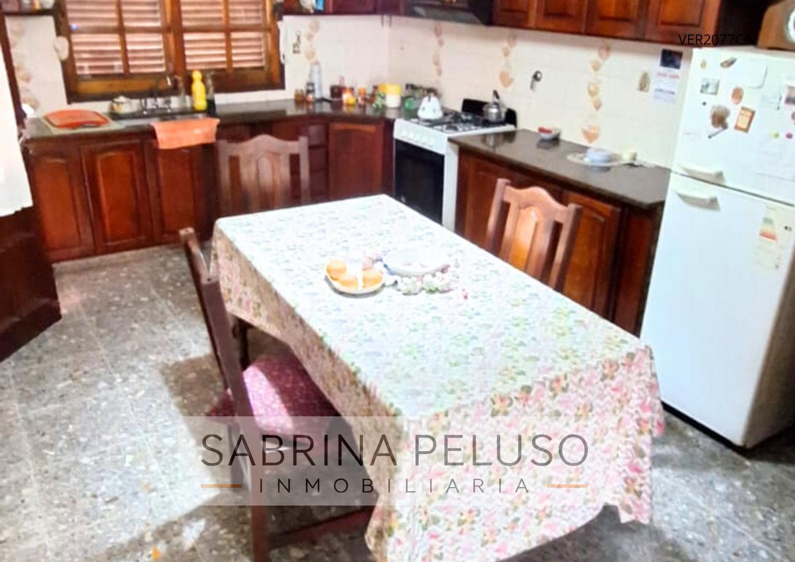 House for Sale: 5 Rooms, Moreno Downtown