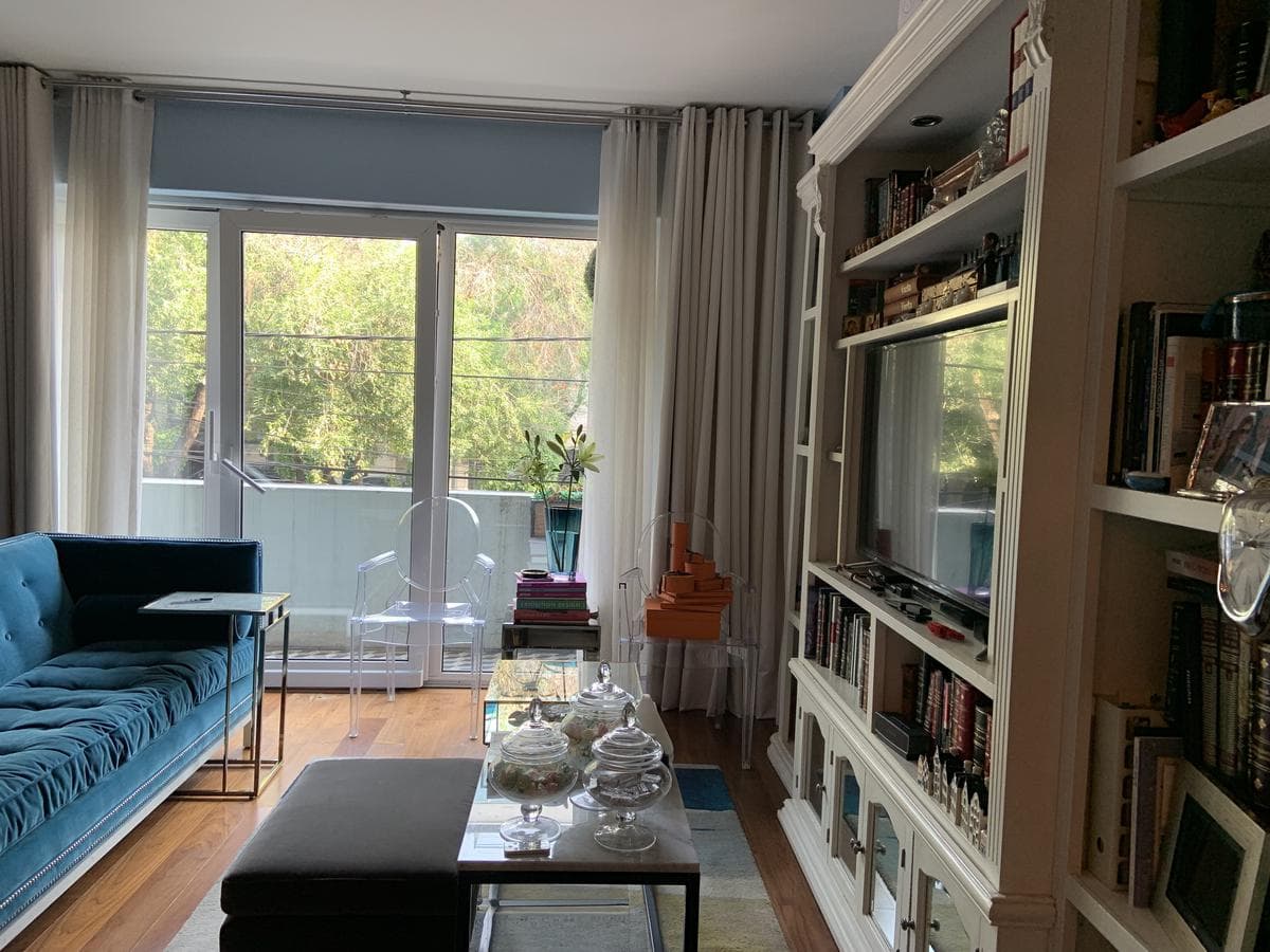 Excellent location, across from the cultural corridor, with security, electricity, and luxury finishes