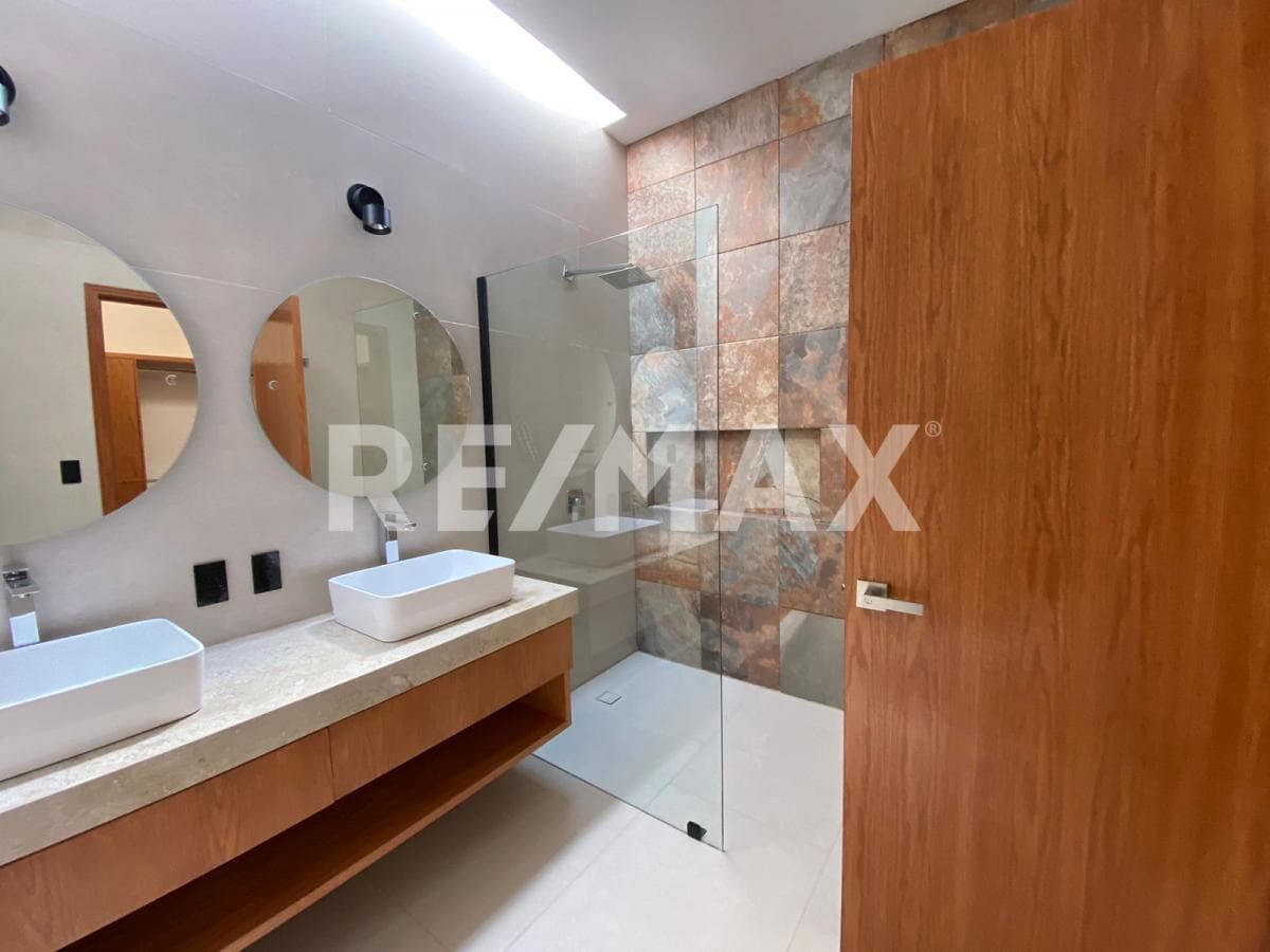 House for Sale in Morelos, Lomas de Cocoyoc Subdivision