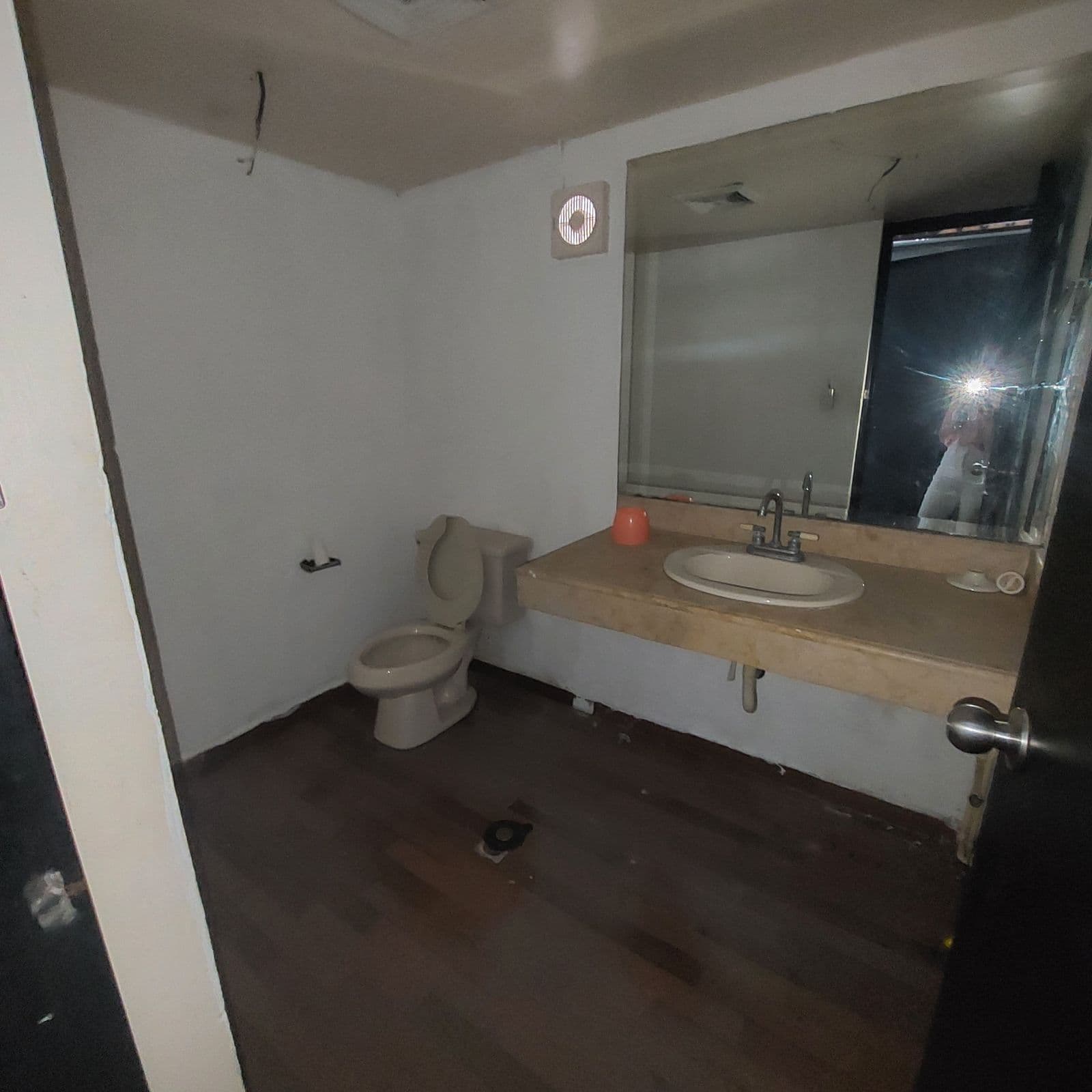 COMMERCIAL PROPERTY FOR RENT IN CUMBRES