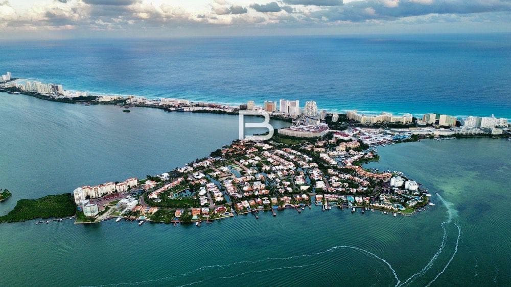 Apartment for Sale in Isla Dorada
