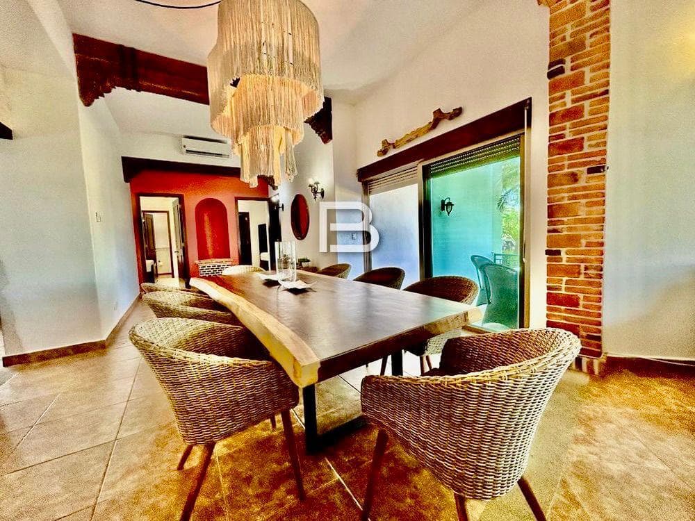 Apartment for Sale in Isla Dorada