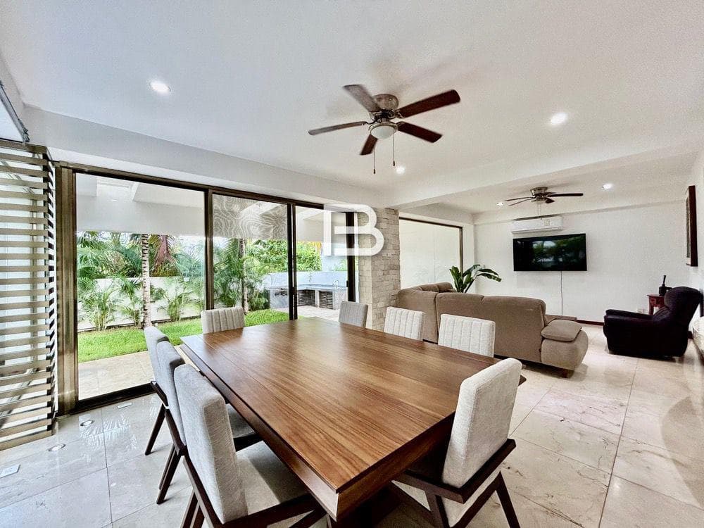 Furnished House for Rent in Isla Dorada, Cancun
