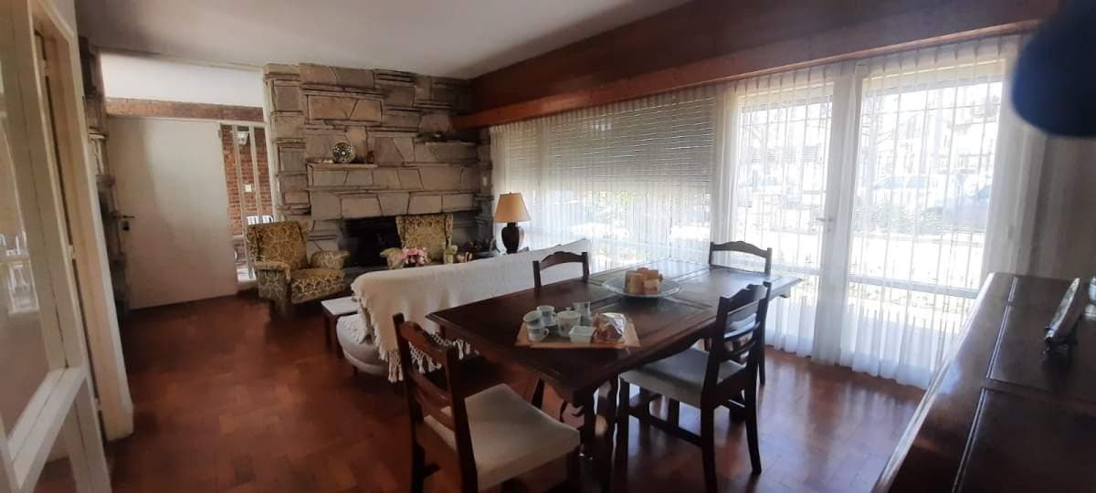 3-BEDROOM HOUSE FOR SALE, PARQUE COREMA.