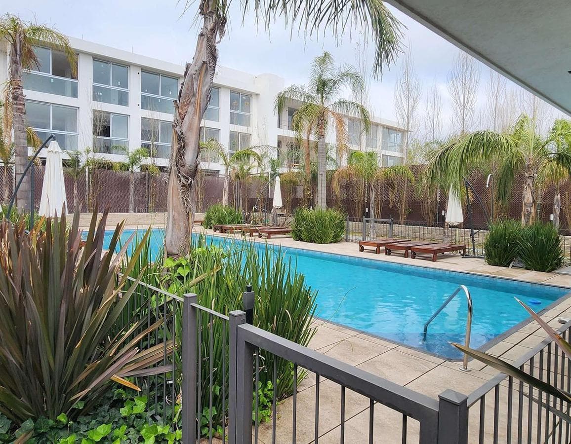 FOR RENT - 2-bedroom apartment with garage - Valle Escondido, La Rosella
