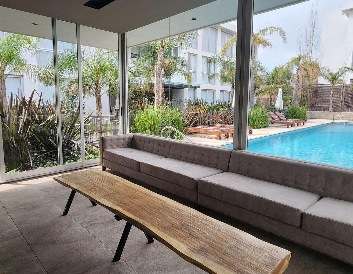 FOR RENT - 2-bedroom apartment with garage - Valle Escondido, La Rosella