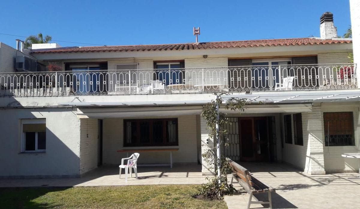 For Sale - House - Cerro de las Rosas, Roque Funes