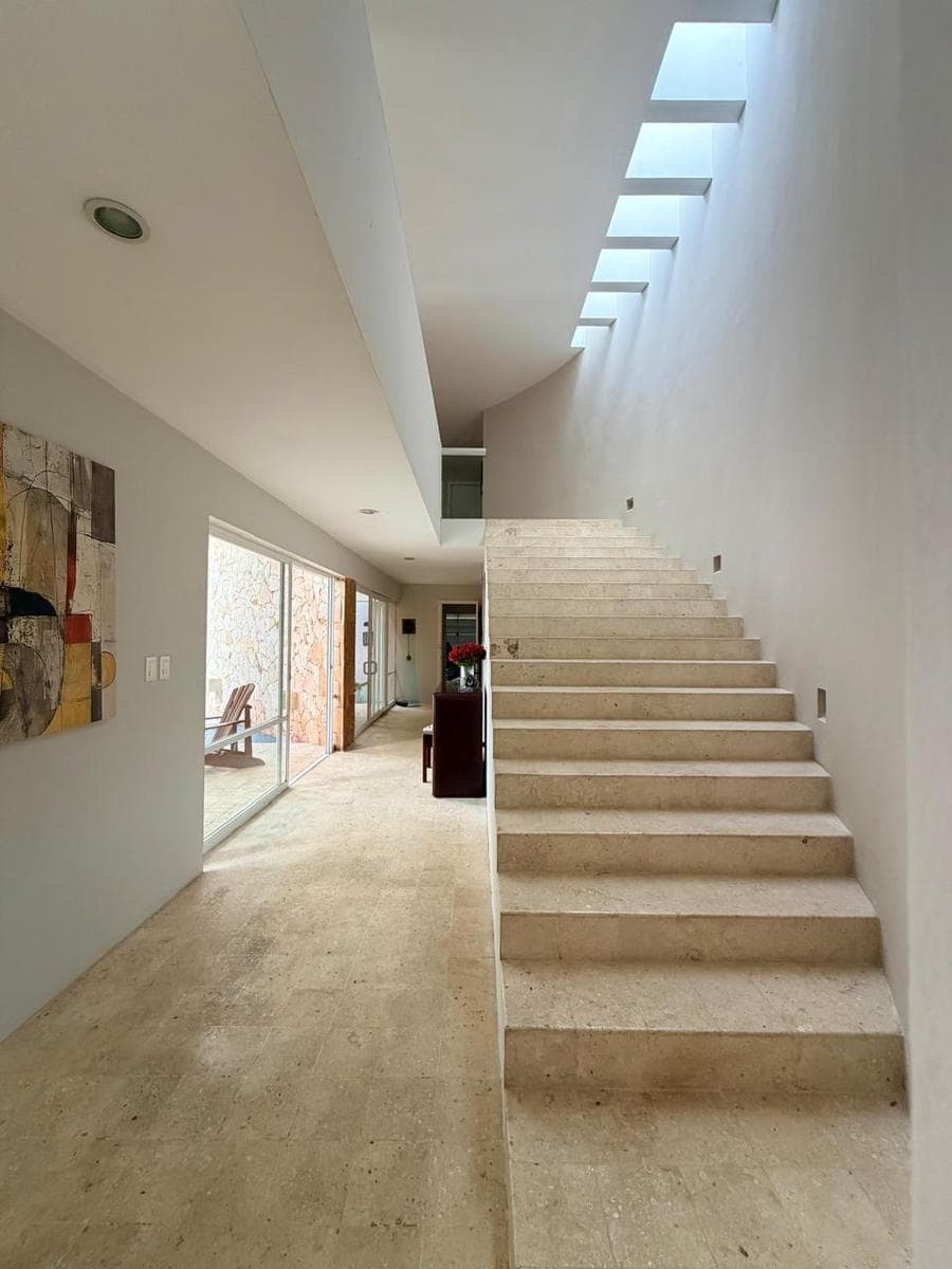HOUSE FOR SALE IN MÉRIDA, YUCATÁN, EMILIANO ZAPATA NORTE, WITH SOLAR PANELS