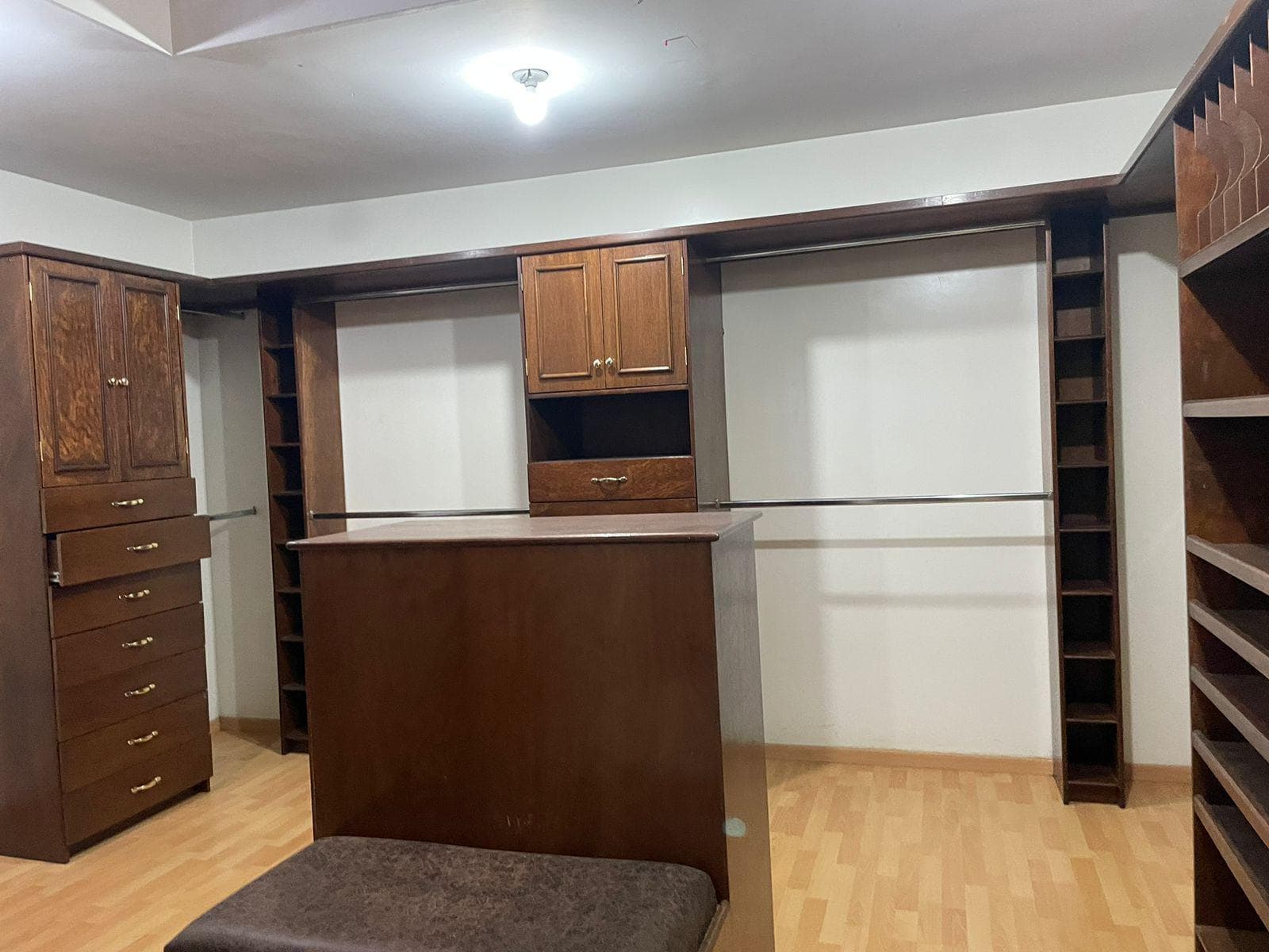 HOUSE FOR SALE IN ANAHUAC, SAN NICOLAS