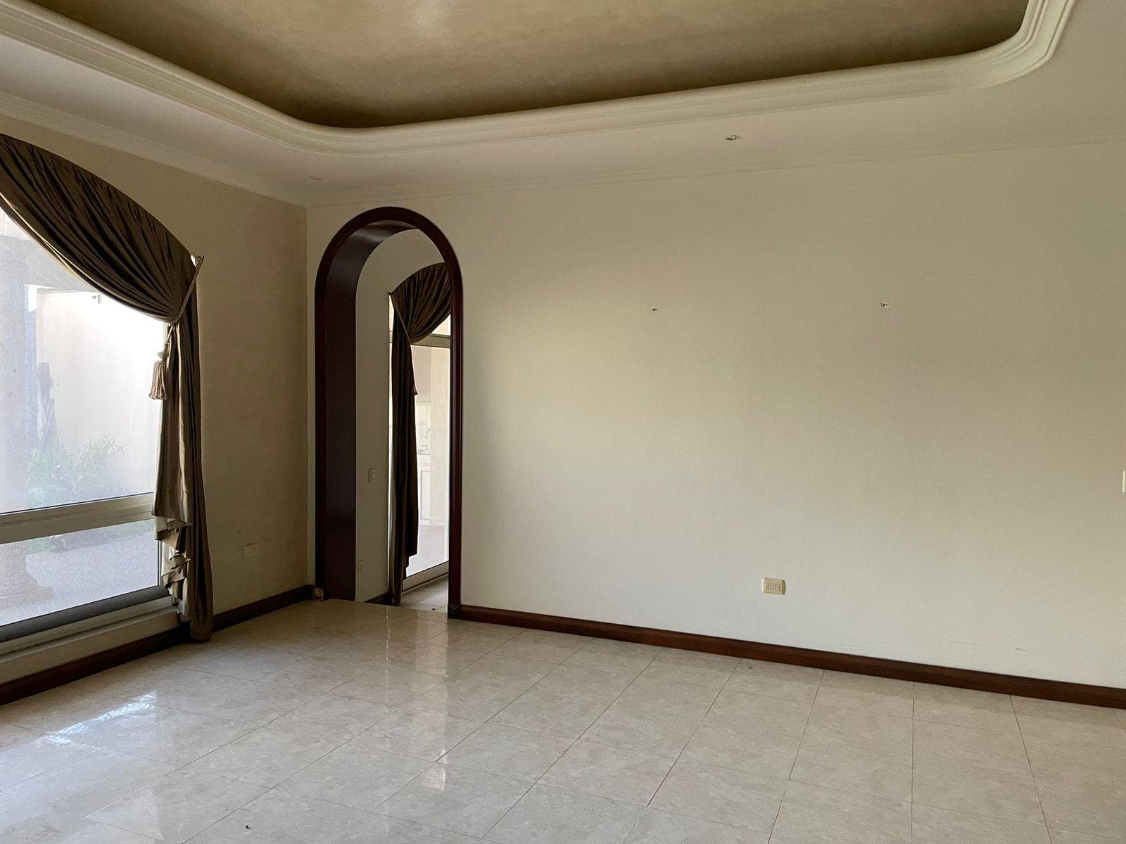 HOUSE FOR SALE IN ANAHUAC, SAN NICOLAS