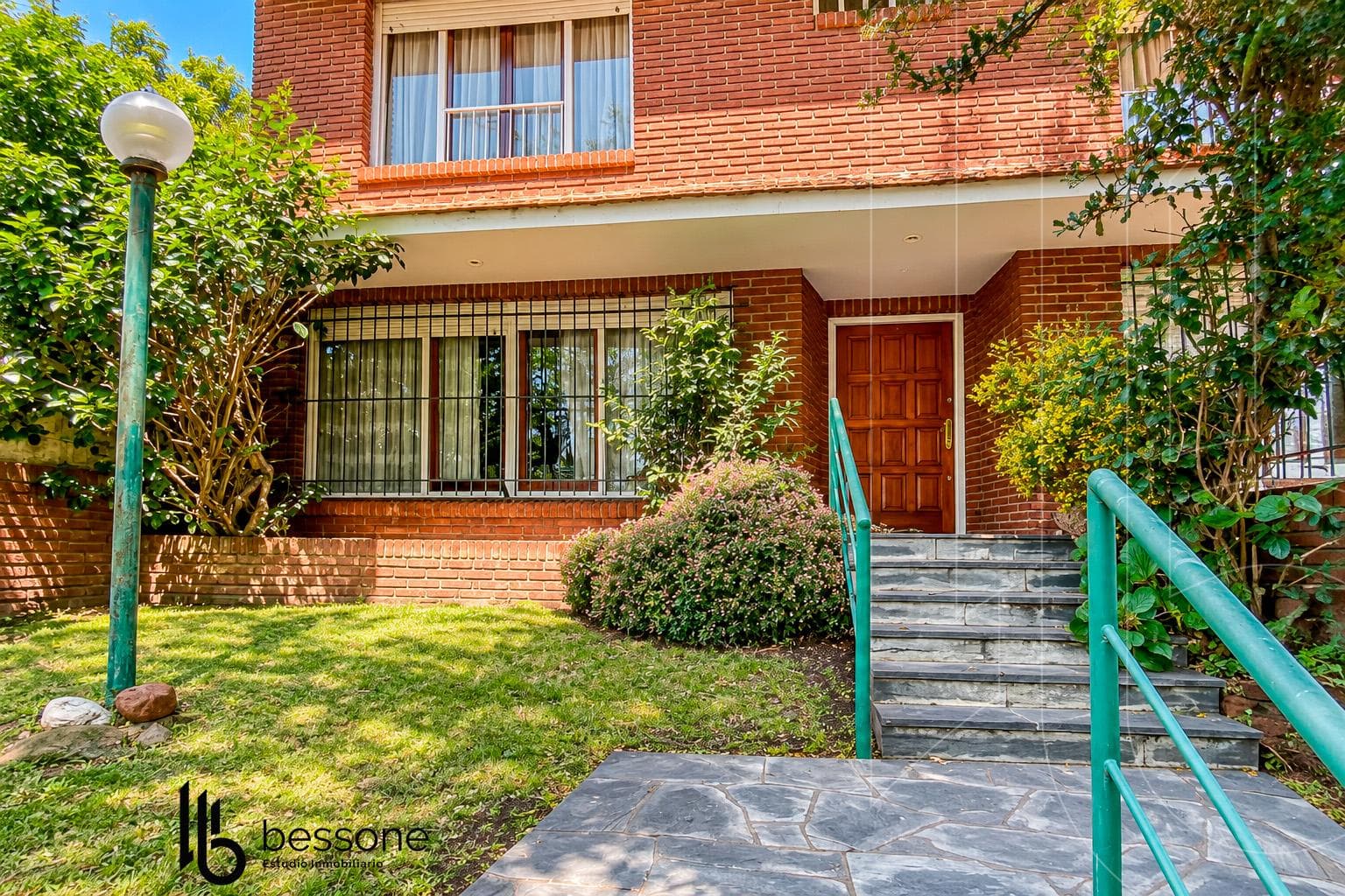San Carlos Multi-Family Villa: 5 Rooms, Two Lots, Garage, Bright and Airy