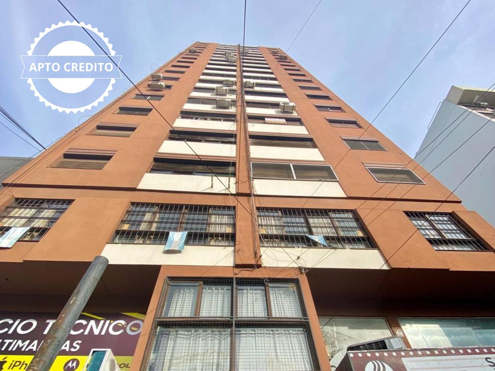 3-ROOM APARTMENT FOR SALE, PLUS UTILITY ROOM, IN DOWNTOWN QUILMES