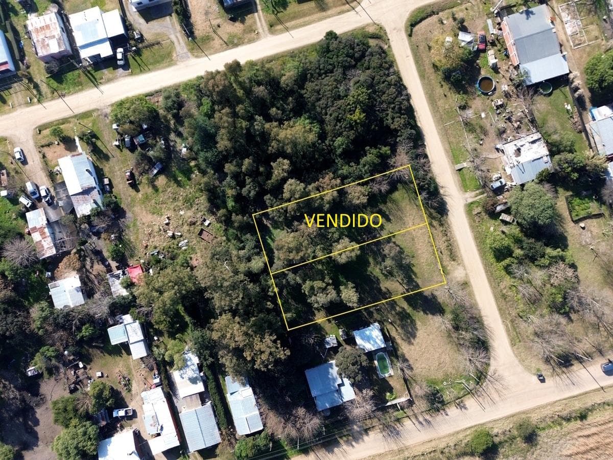 Lot on Calle 17 M (A) - Nueva Helvecia