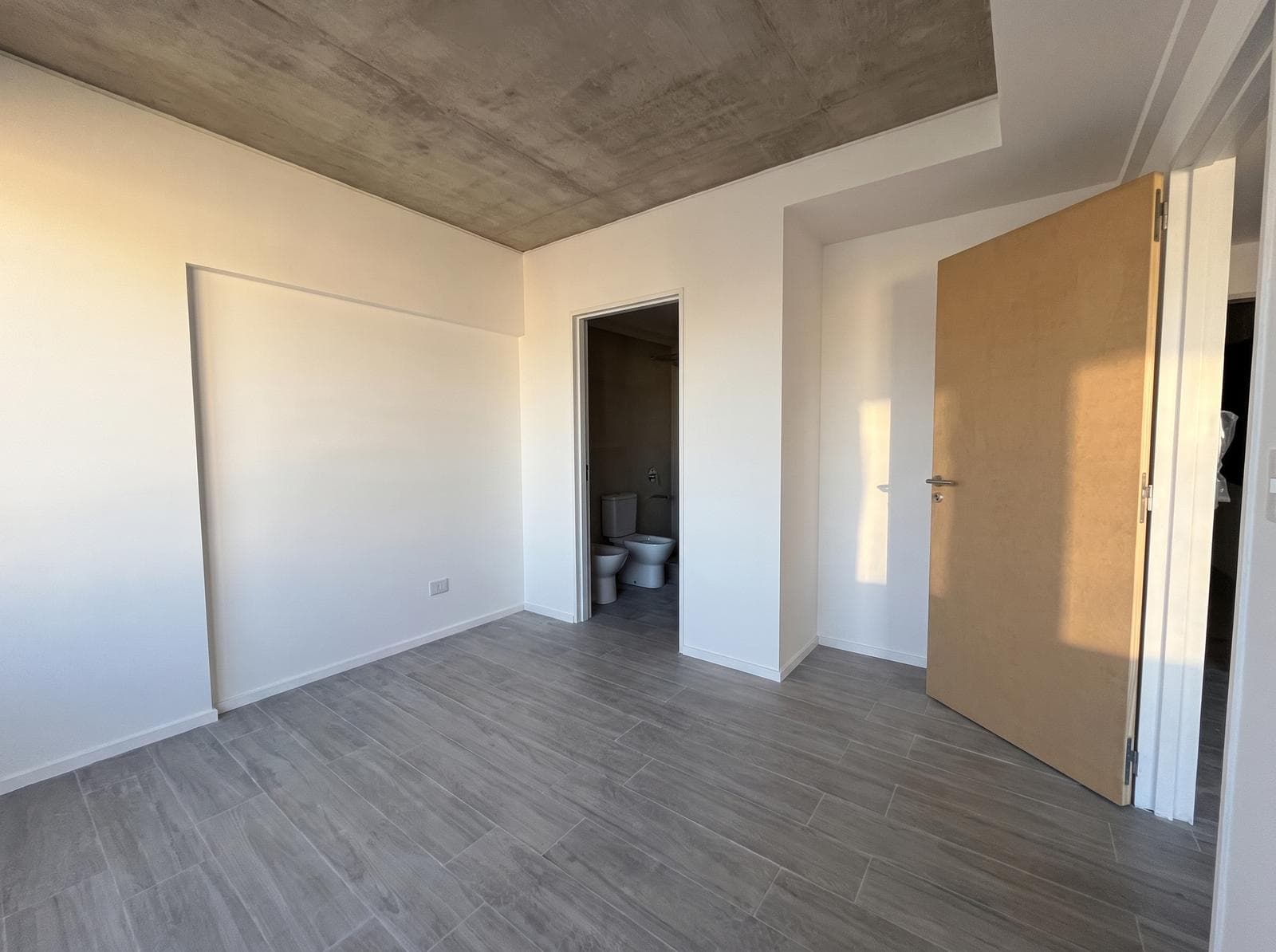 Two-room apartment in Almagro