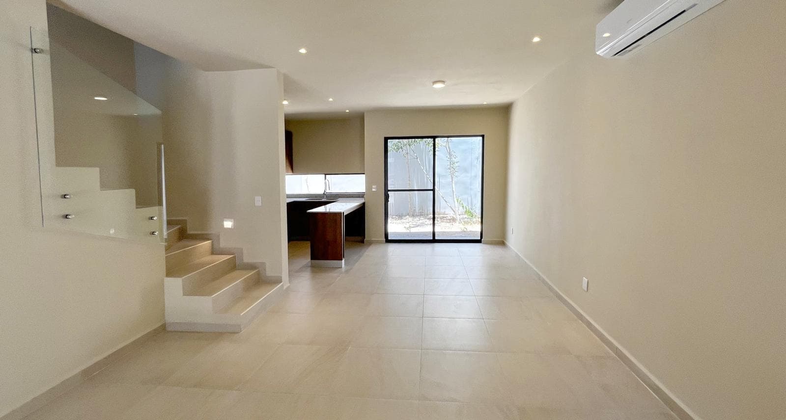 SELVANOVA: Modern 3-Bedroom Home for Sale in Playa del Carmen