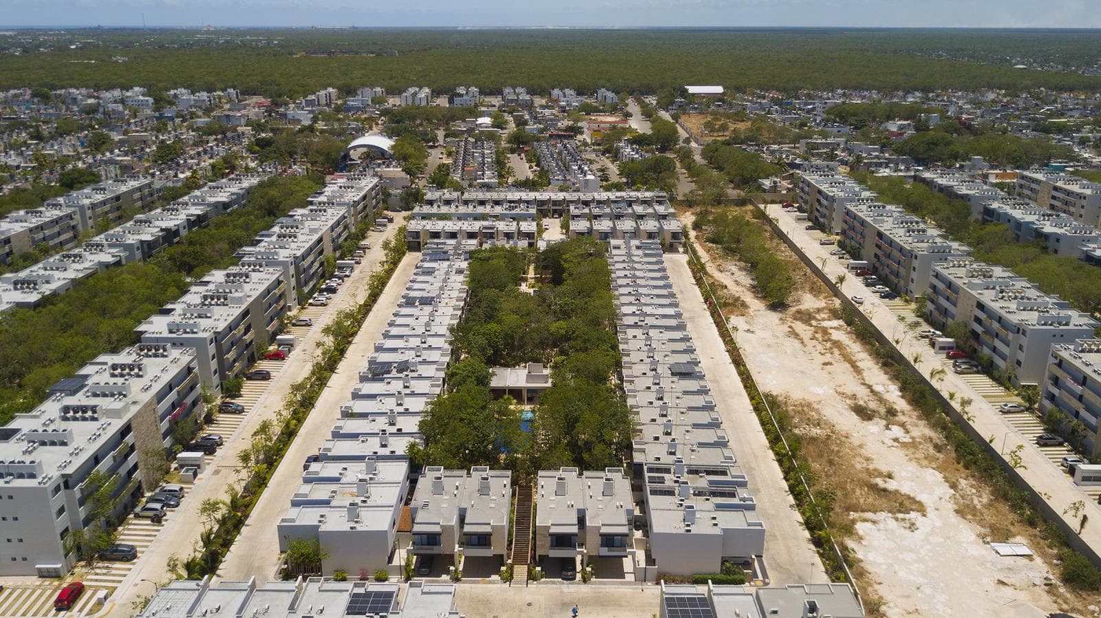 SELVANOVA: Modern 3-Bedroom Home for Sale in Playa del Carmen