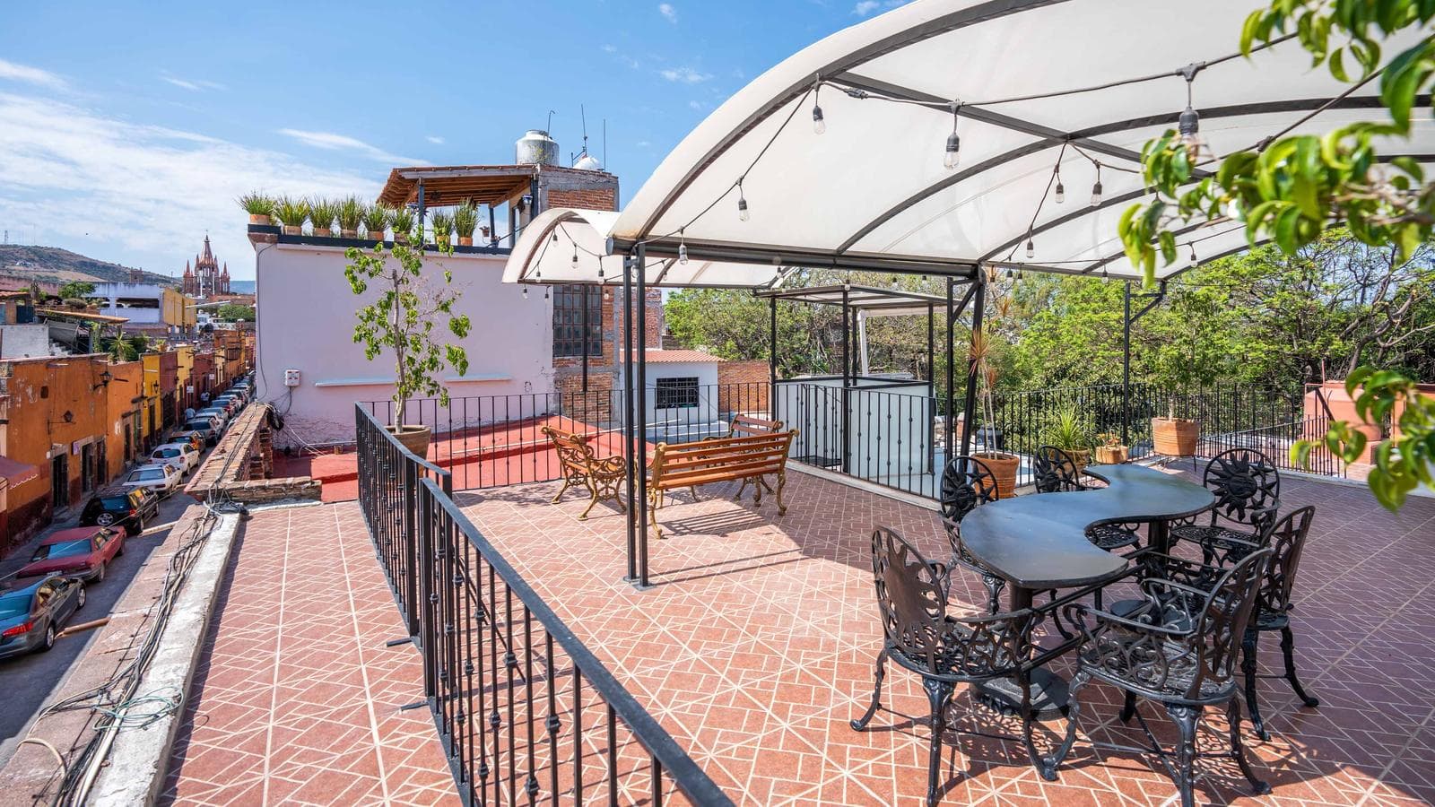 Apartment for Rent, Private Terrace, Views, in the Historic Center of San Miguel de Allende