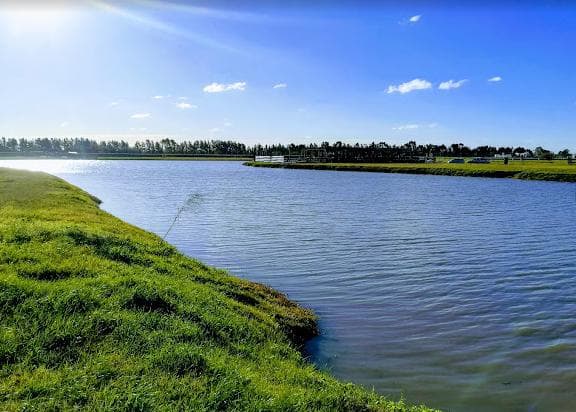 616 m² LOT FOR SALE IN THE VILLALOBOS HUDSON NEIGHBORHOOD - FINANCING AVAILABLE