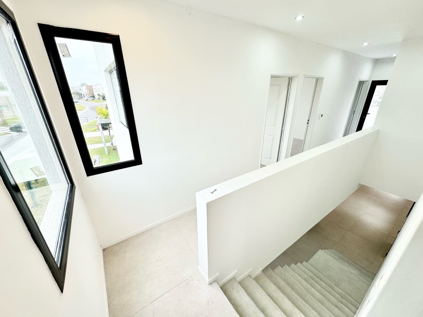 Beautiful brand-new home in Santa Elena - Pilar del Este!